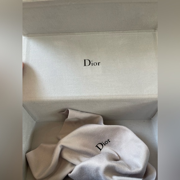 Dior Sunglasses - Picture 6 of 6